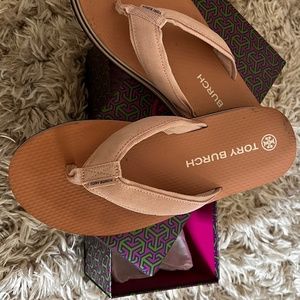 TORY BURCH PLATFORM FLIP FLOP (CAMELIA/FIRED CLAY) SIZE 10